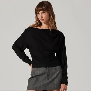 3 For $25 🌻 Elegant Black Women's Sweater